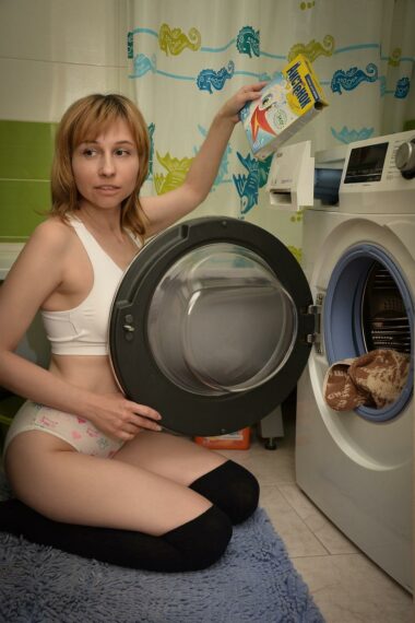 Przewodnik po rodzajach pralek: Która pralka najlepiej pasuje do Twoich potrzeb?